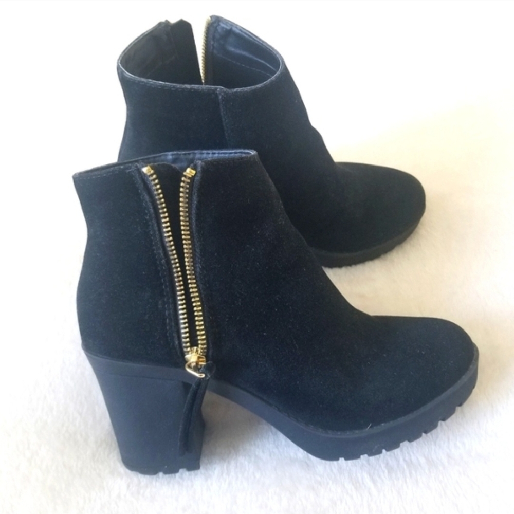 Fashion Ankle Boots with Gold Zipper
